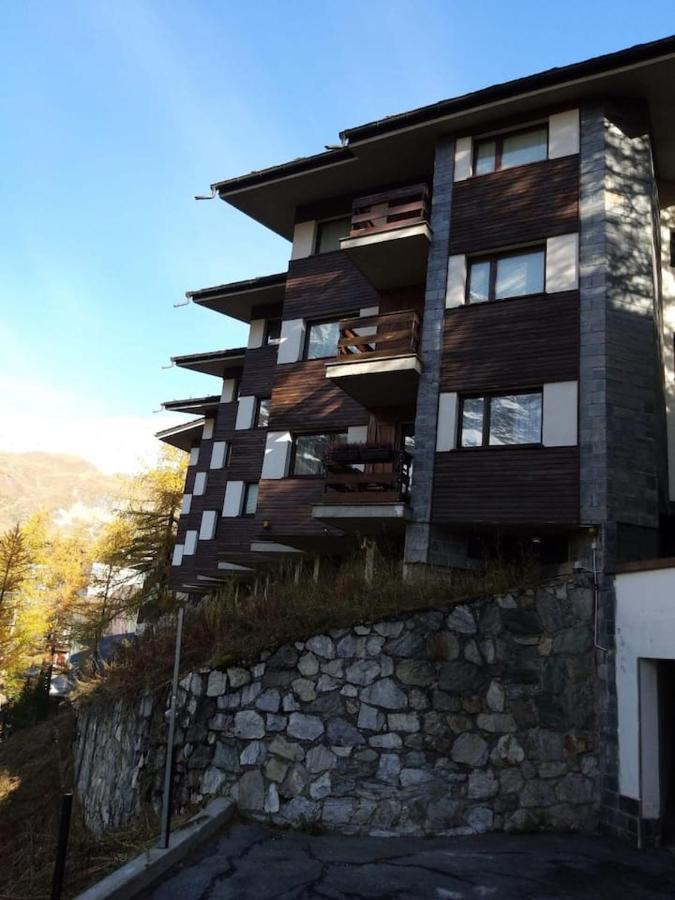 Raffinato Ed Accogliente Monolocale Di Montagna Apartment เบรยล์-แชร์วิเนีย ภายนอก รูปภาพ