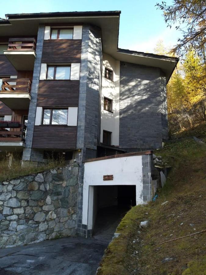 Raffinato Ed Accogliente Monolocale Di Montagna Apartment เบรยล์-แชร์วิเนีย ภายนอก รูปภาพ